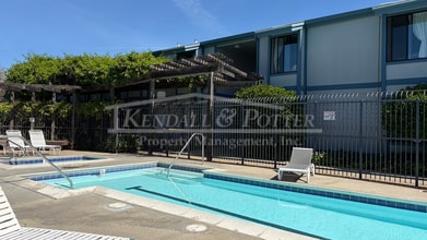 Building Photo - 2 Bedroom Condo In The Villas Of Capitola!
