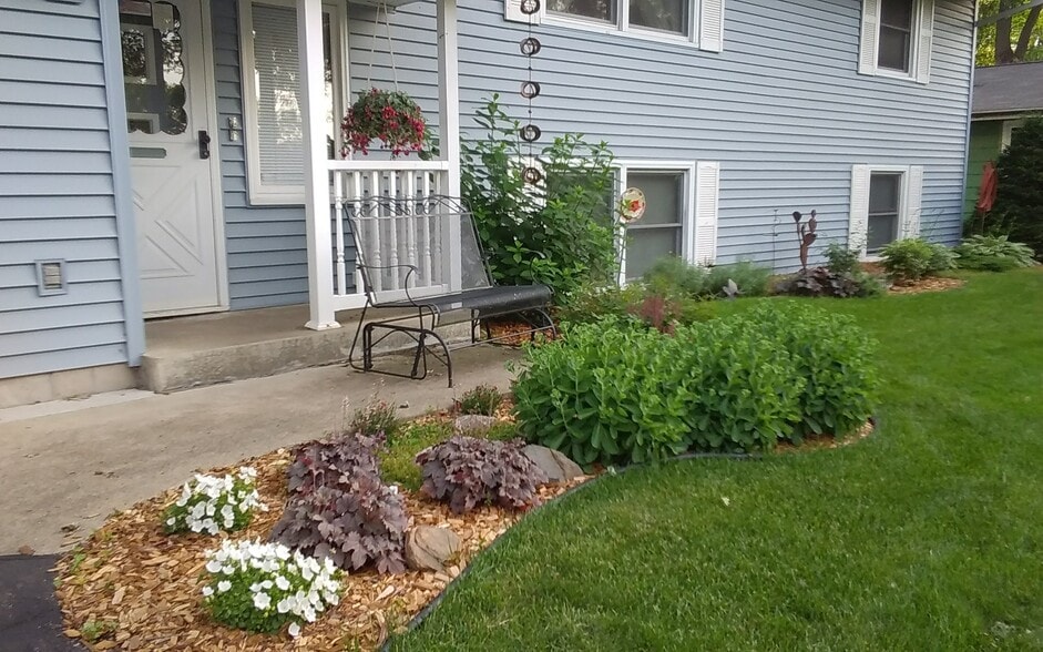 Front yard - 92 Logan Ave W
