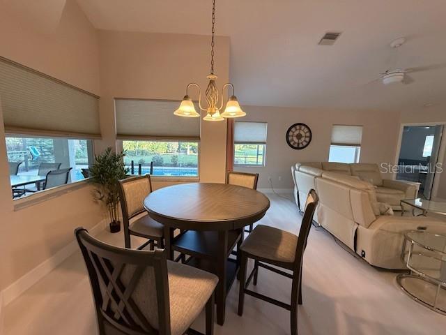 Building Photo - 521 Penny Royal Pl