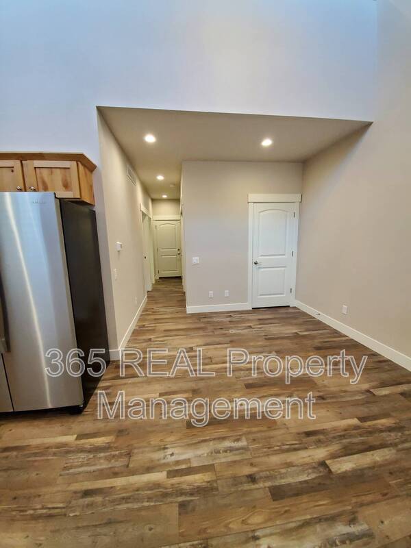 Building Photo - 1699 Westward Pl