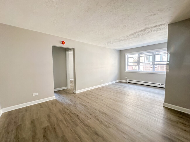 Building Photo - 4300 N Keystone Ave
