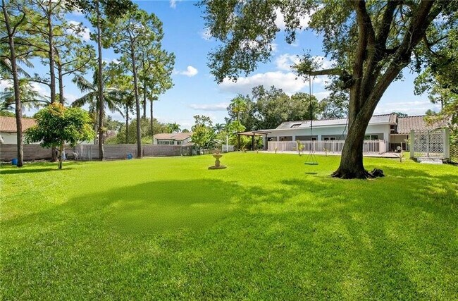 Building Photo - 6344 NW 74th Terrace