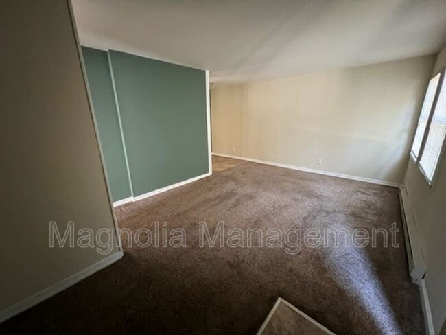 Building Photo - 1218 Parham St