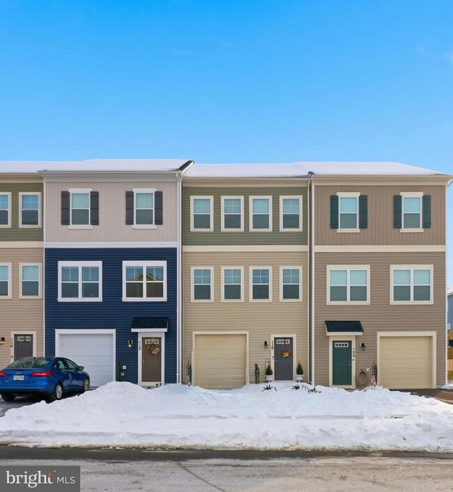 Building Photo - 110 Edelweiss Wy