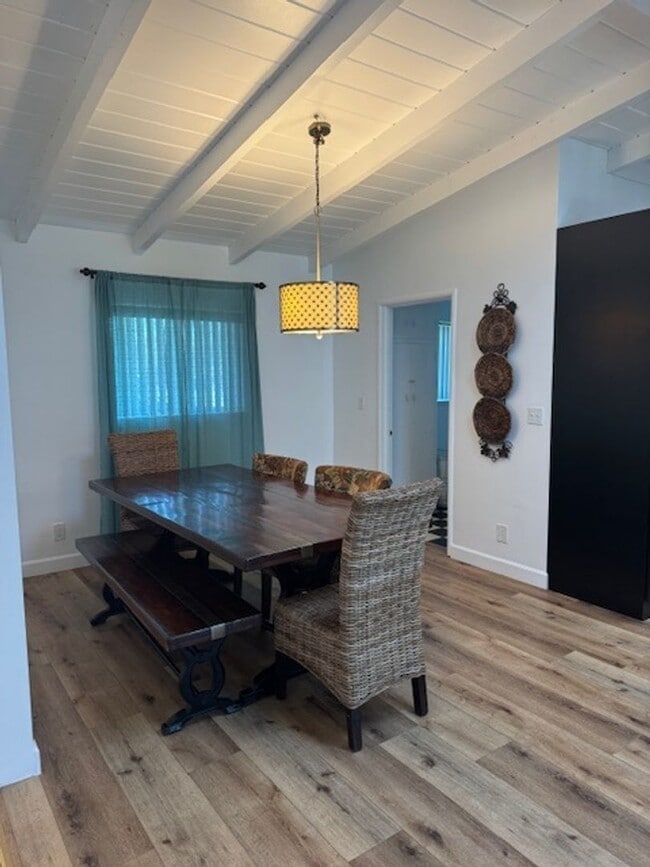 Building Photo - Beautifully Furnished and Recently Painted, Corner Lot Home Features a Fenced Backyard with an In...