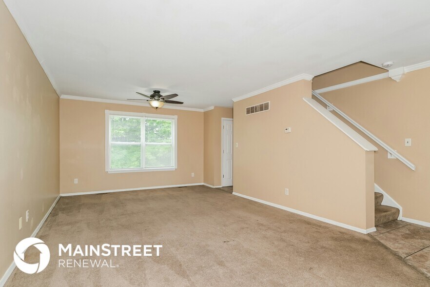 Building Photo - 1103 Oakley Ln