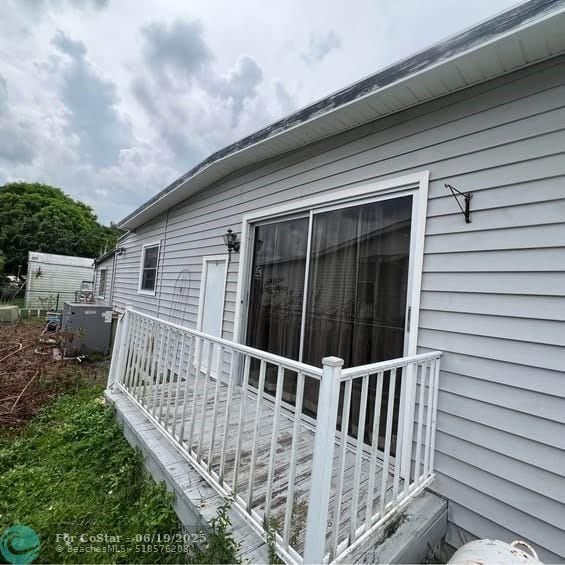 Building Photo - 2356 SW 84th Ave