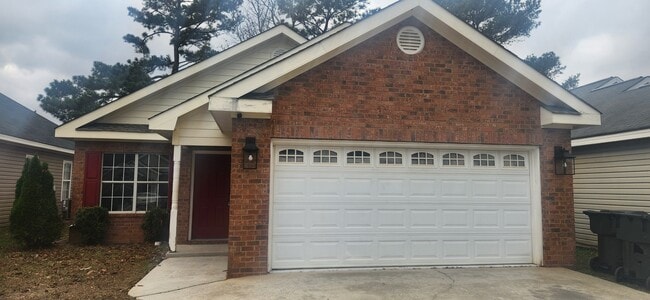 Primary Photo - 106 Rolling Woods Cir