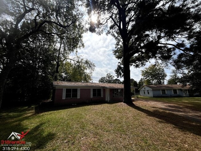 Building Photo - 5645 Knollcrest Dr