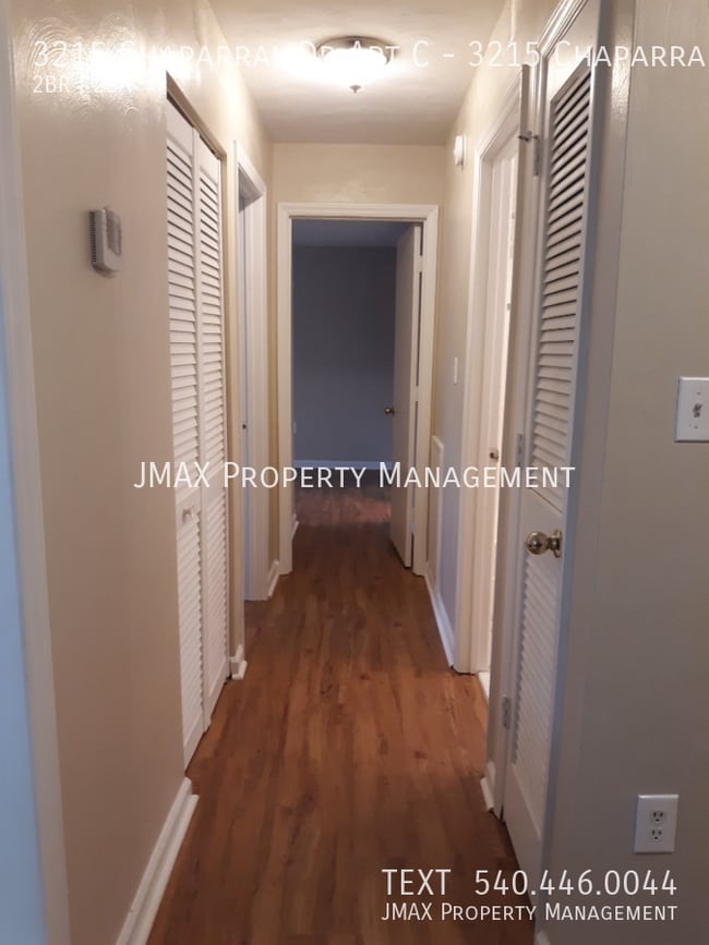 Building Photo - 3215 Chaparral Dr