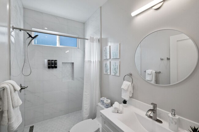 Building Photo - 1817 Andrea Pl