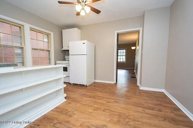 Building Photo - Charming 1 bed, 1 bath apartment in old louisville.