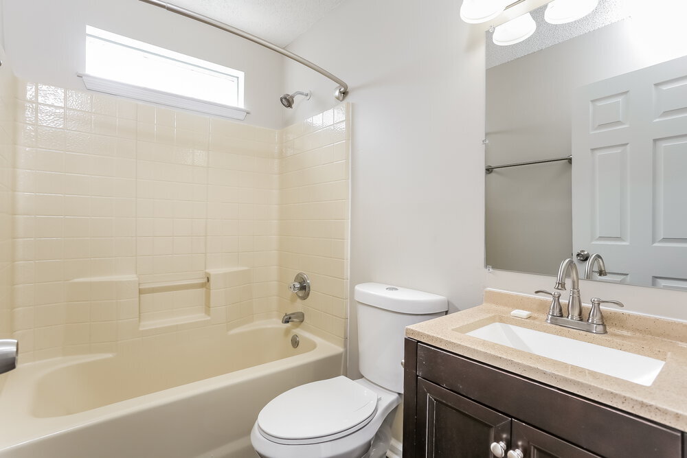 Building Photo - 3812 Round Rock Dr