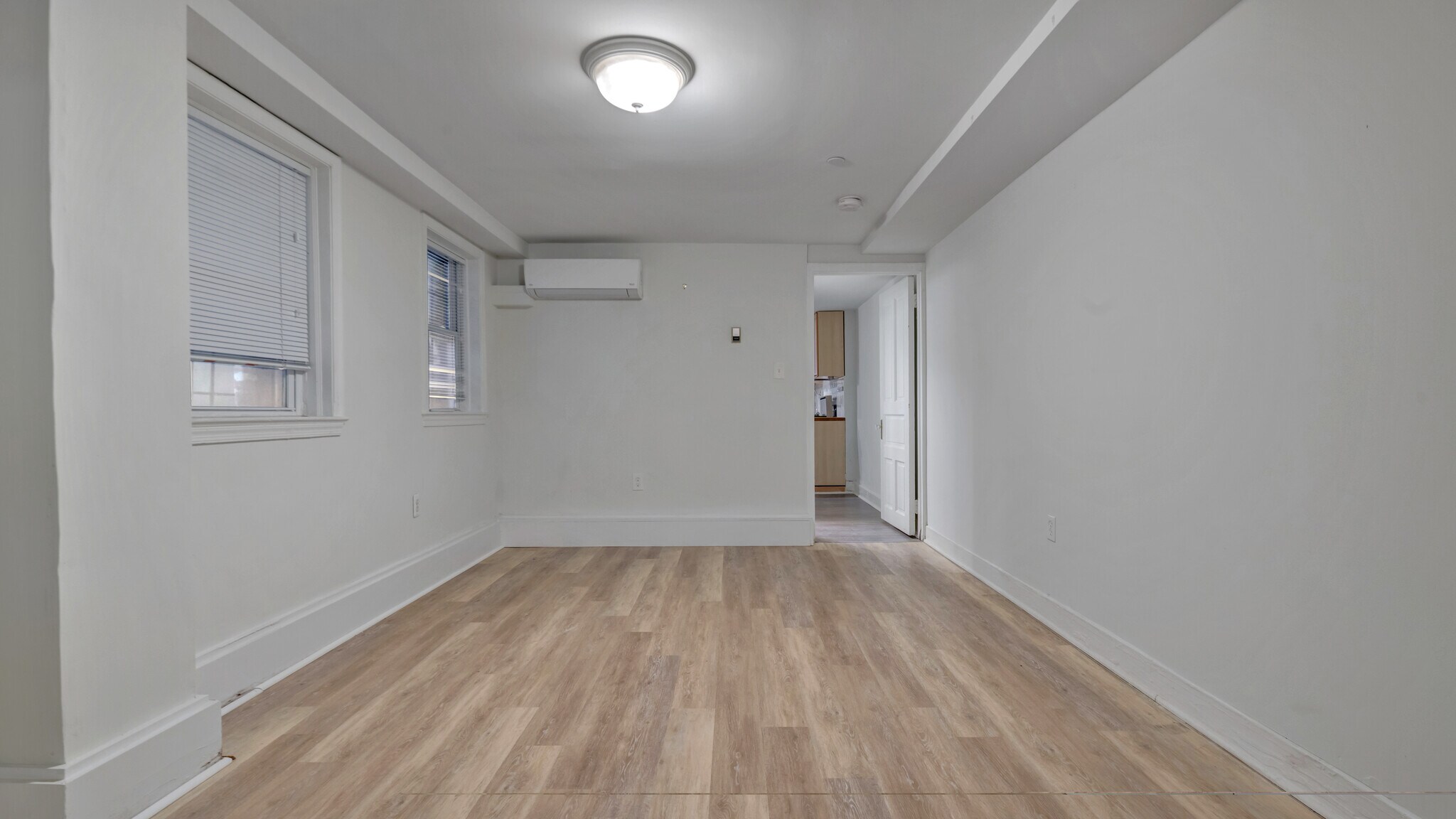 Building Photo - 2125 N St NW