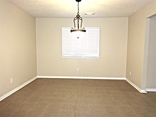Building Photo - 7010 Durango Dr