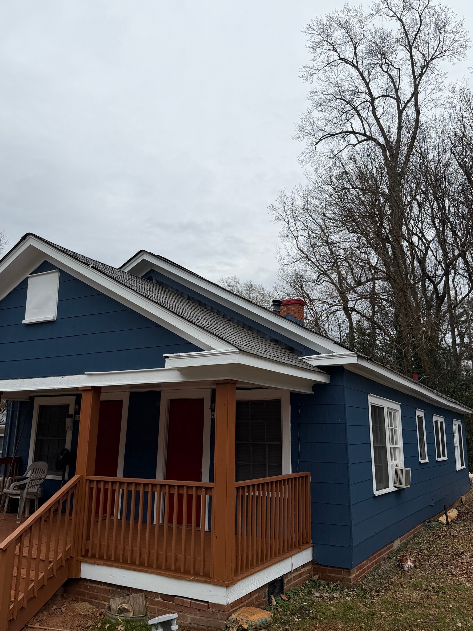 Building Photo - 409 Birch St