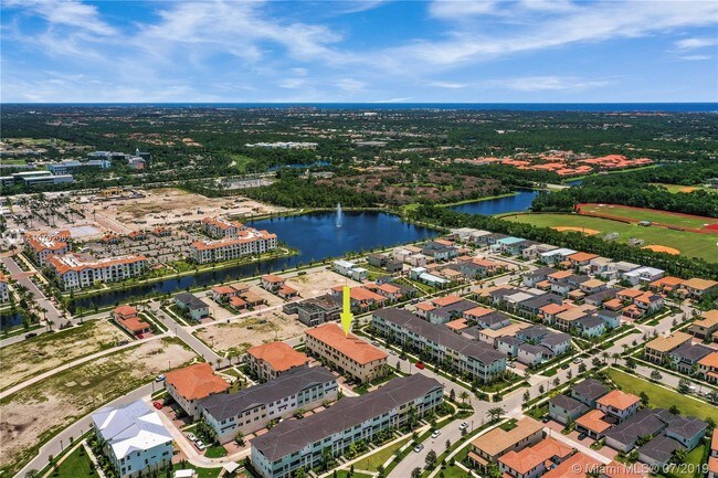 Building Photo - 5651 Hood Rd