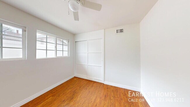 Building Photo - 17155 Donmetz St