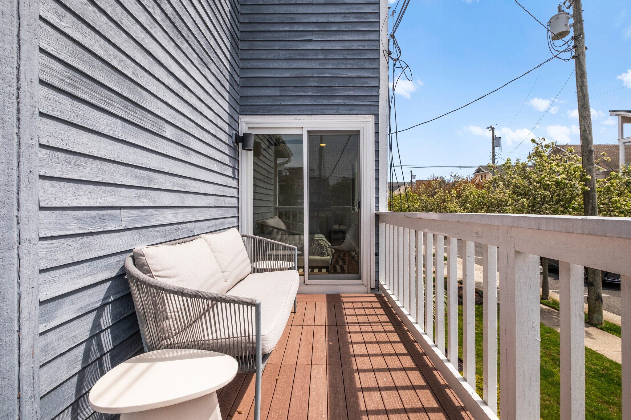 Building Photo - 9417 Winchester Ave