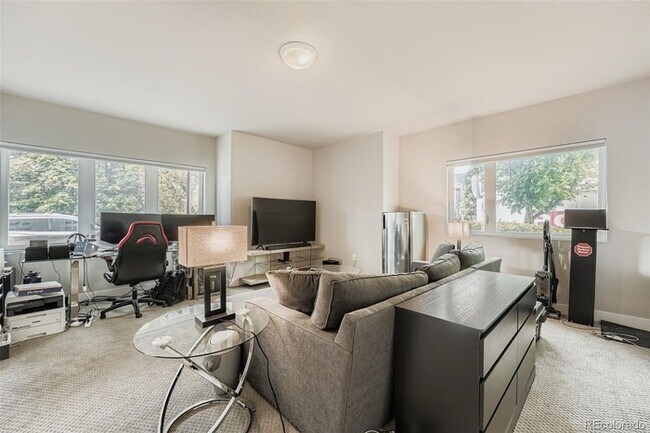 Building Photo - 177 S Harrison St