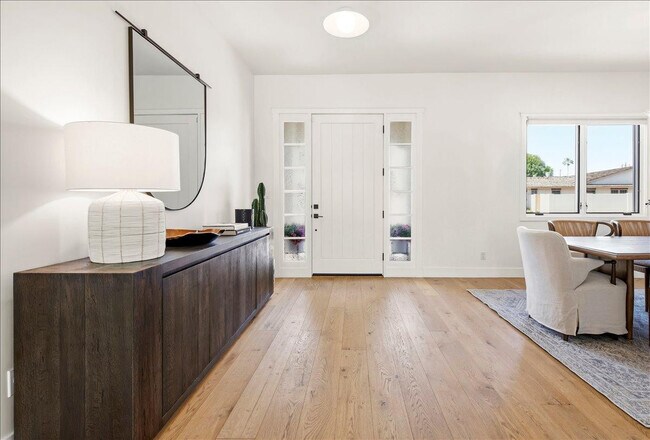 Building Photo - 3631 N 54th Ct