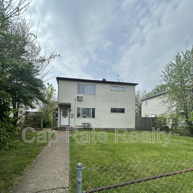 Primary Photo - 981-983 E 13th Ave