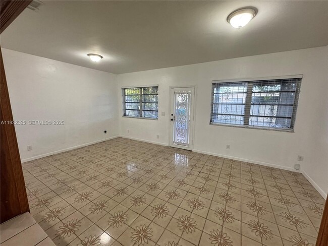 Building Photo - 9111 SW 20th St