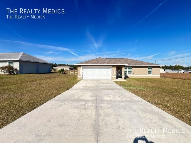 Building Photo - 53 Maple Dr