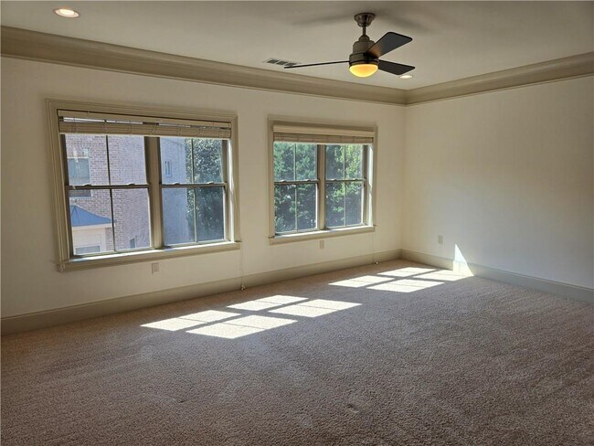 Building Photo - 482 Ansley Way NE