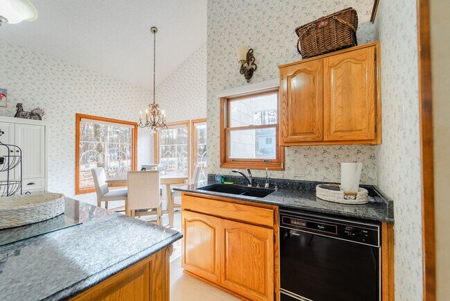 Building Photo - Charming, 2 Bedroom, 2 Bath, 1 car garage with a beautiful gazebo.