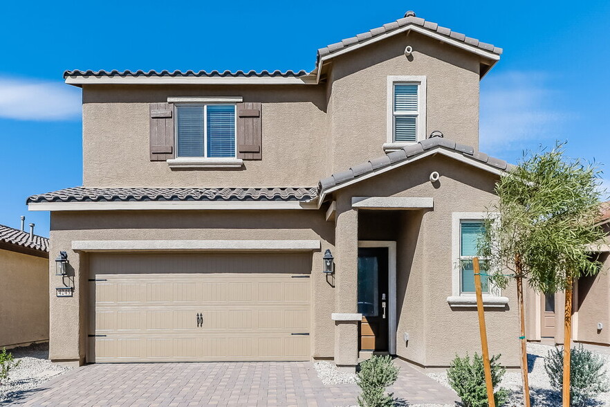 Primary Photo - 4245 Gold Desert St
