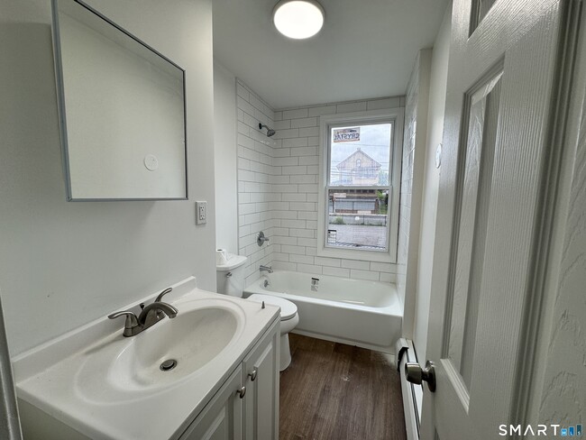 Building Photo - 81 Springdale Ave