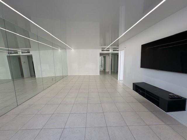 Building Photo - 600 Three Islands Blvd