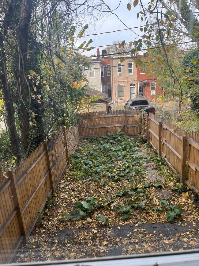 Building Photo - 1918 Penrose Ave