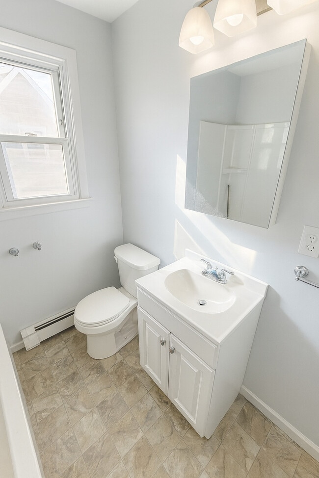 Building Photo - 90 East St