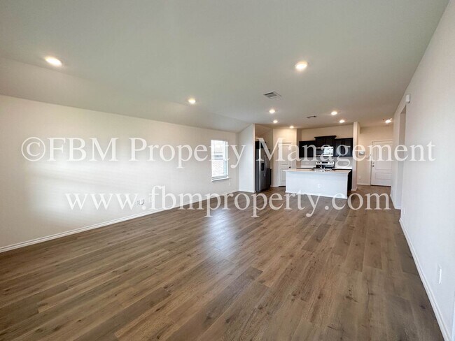 Building Photo - 864 Keystone Ct