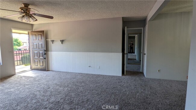 Building Photo - 25604 Sharp Dr