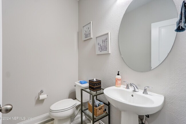 Building Photo - 295 Morning Mist Ln