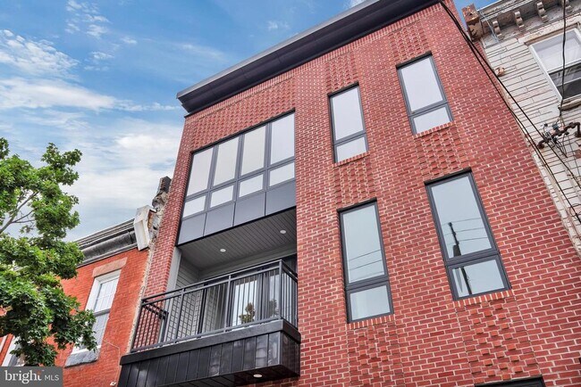 Building Photo - 1625 W Thompson St
