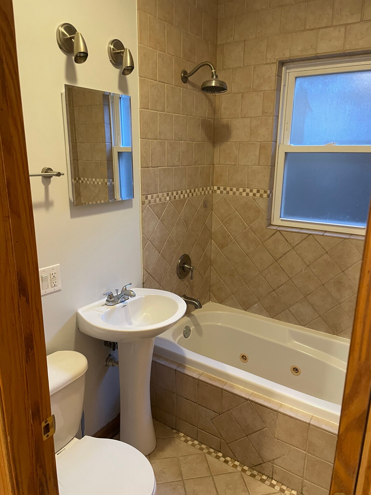 Building Photo - 3111 N 78th Ave