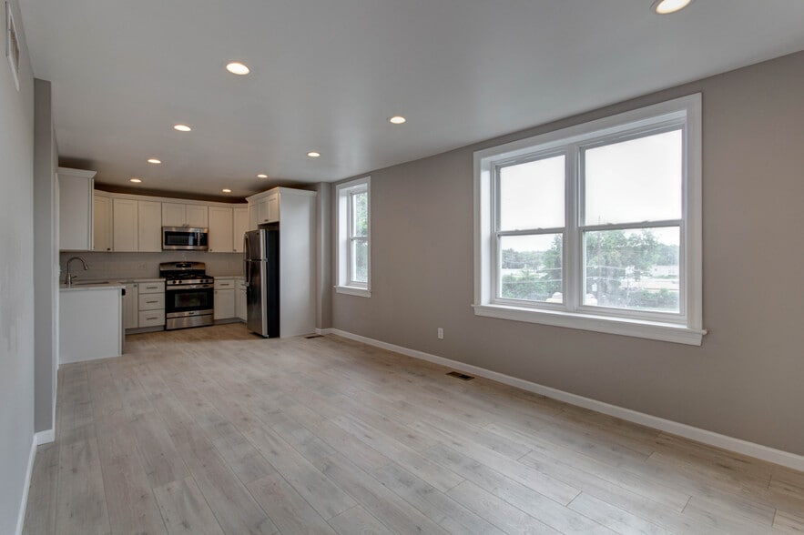 Building Photo - 2646 Melvin Ave