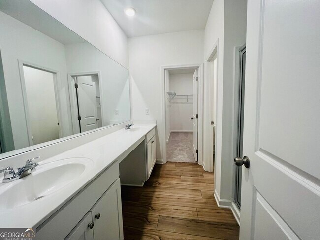Building Photo - 4005 Berry Farm Ct