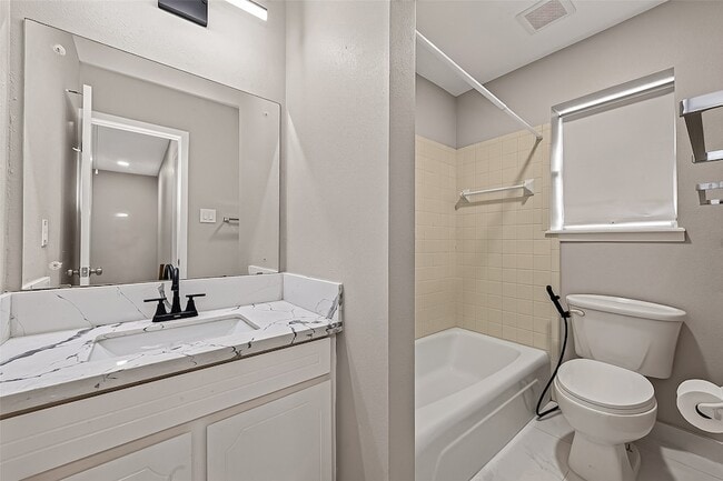 Building Photo - 6649 De Moss Dr