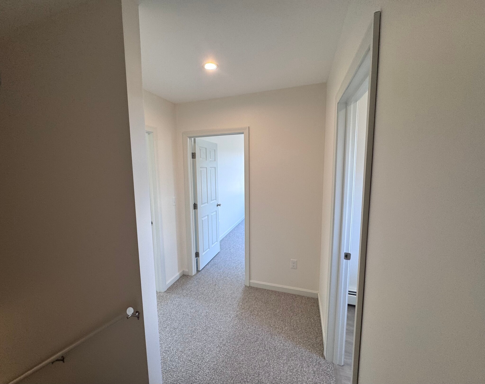 Building Photo - 47 Hogfat Hill Rd