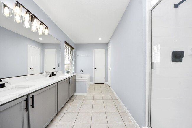 Building Photo - 2604 Eldridge Park Way