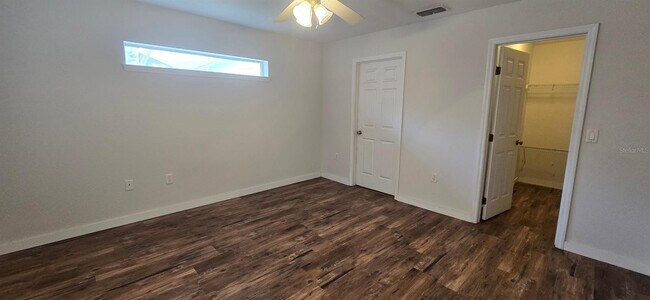 Building Photo - 11 Hemlock Court Pass