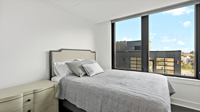 Building Photo - 1845 9th St NW