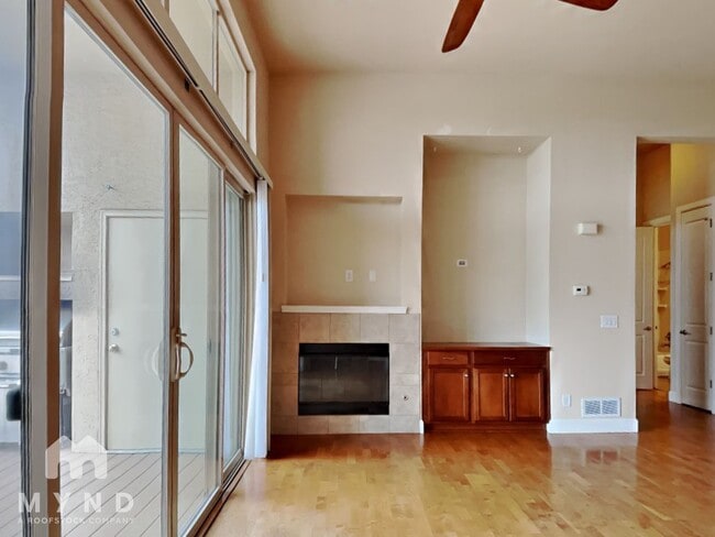 Building Photo - 307 Inverness Way S