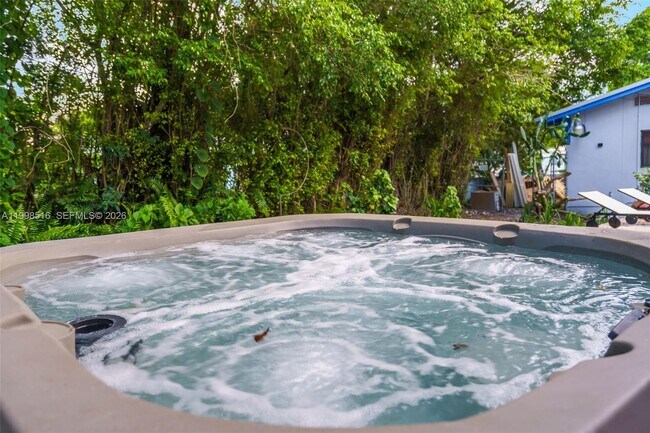 Building Photo - 3225 SW 58th Ave