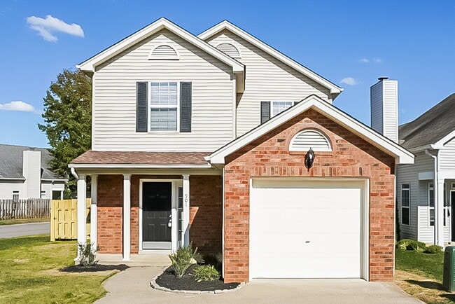 Building Photo - 901 Bexhill Ct S